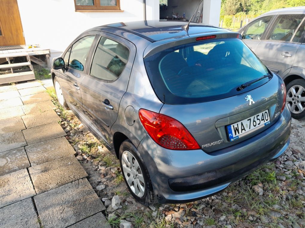 Peugeot 207 1.4vti LPG