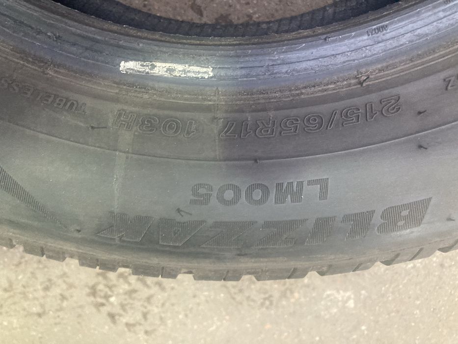 Opona 215/65/17 Bridgestone