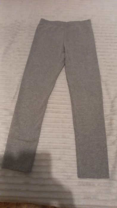 Ciepłe legginsy H&M rozmiar 134