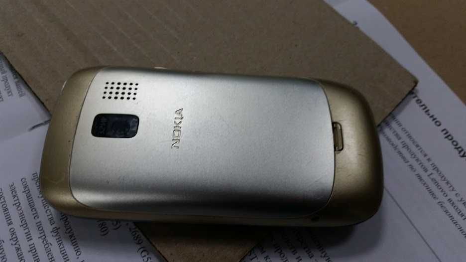 Телефон Nokia Asha 302 RM-813