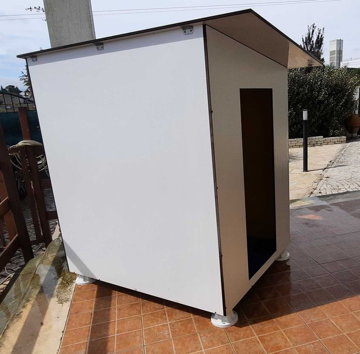 Casota cão em fenólico