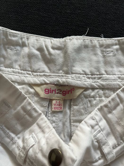 Calção menina bom estado