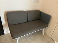 Sofa do przedpokoju