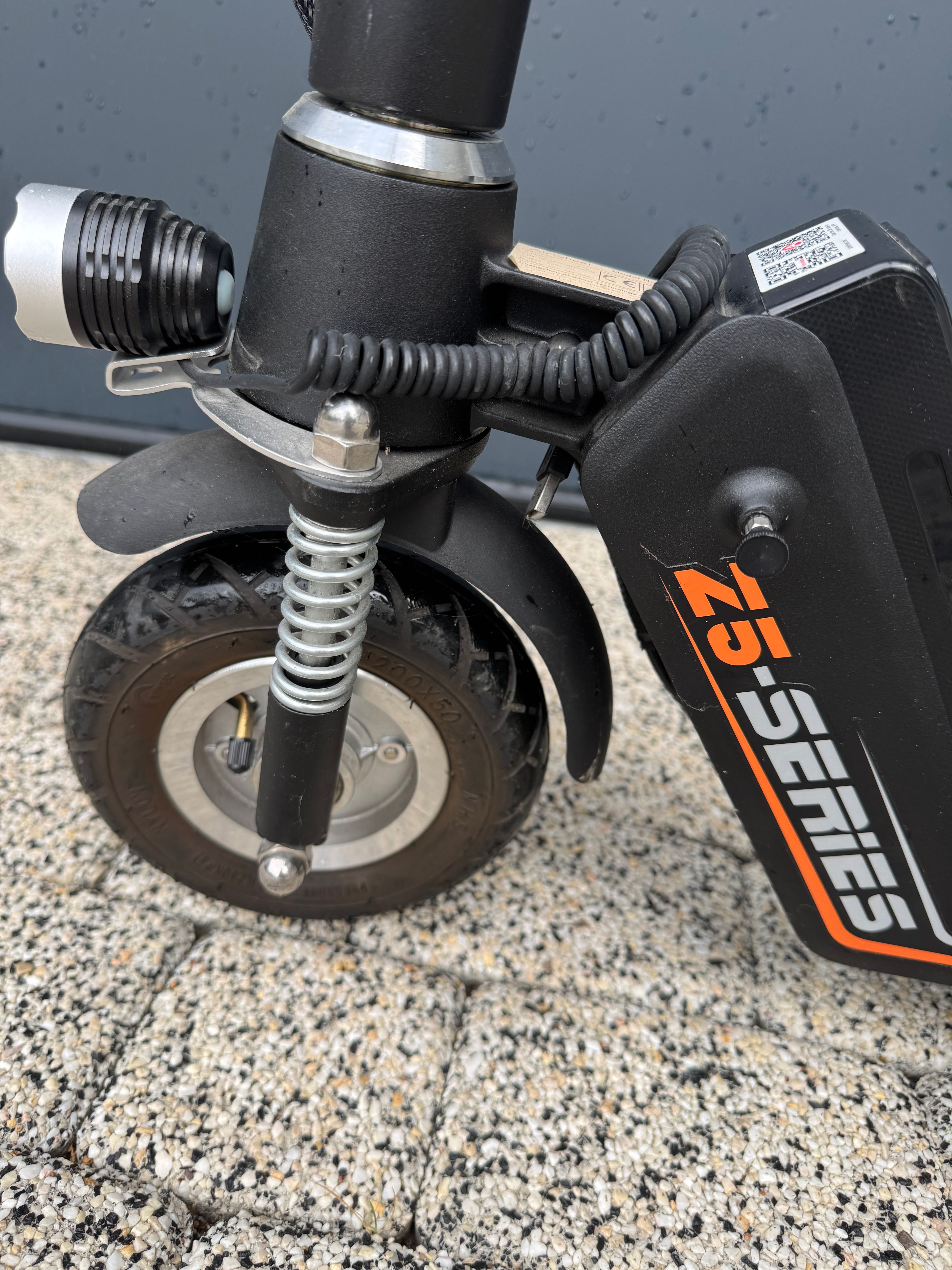 Hulajnoga elektryczna Airwheel z5
