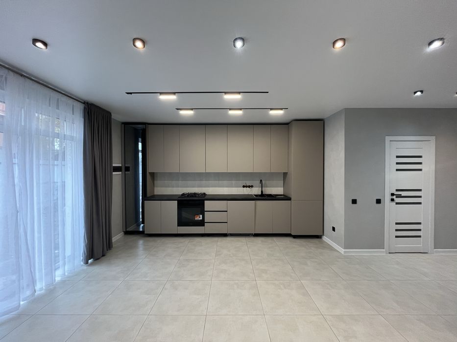 Продаж таунхауса 92м2,Євроремонт, Зарванці, вулиця Степова