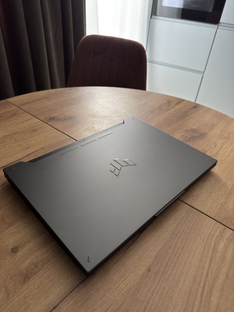 ASUS GAMING TUF A15 RTX 4060 16gb stan idealny plus gratisy