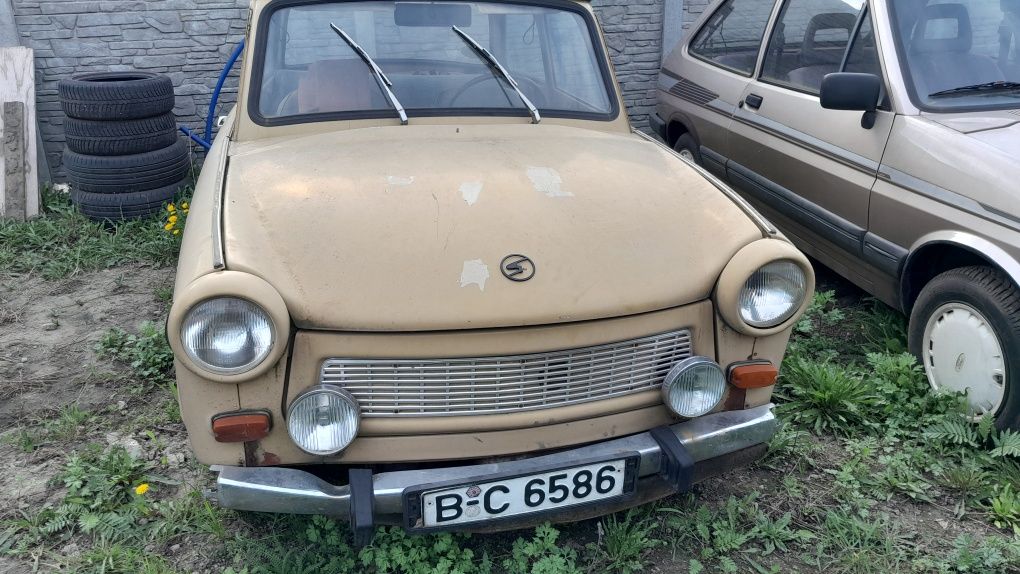 Trabant 1977 jeżdżący z Niemiec