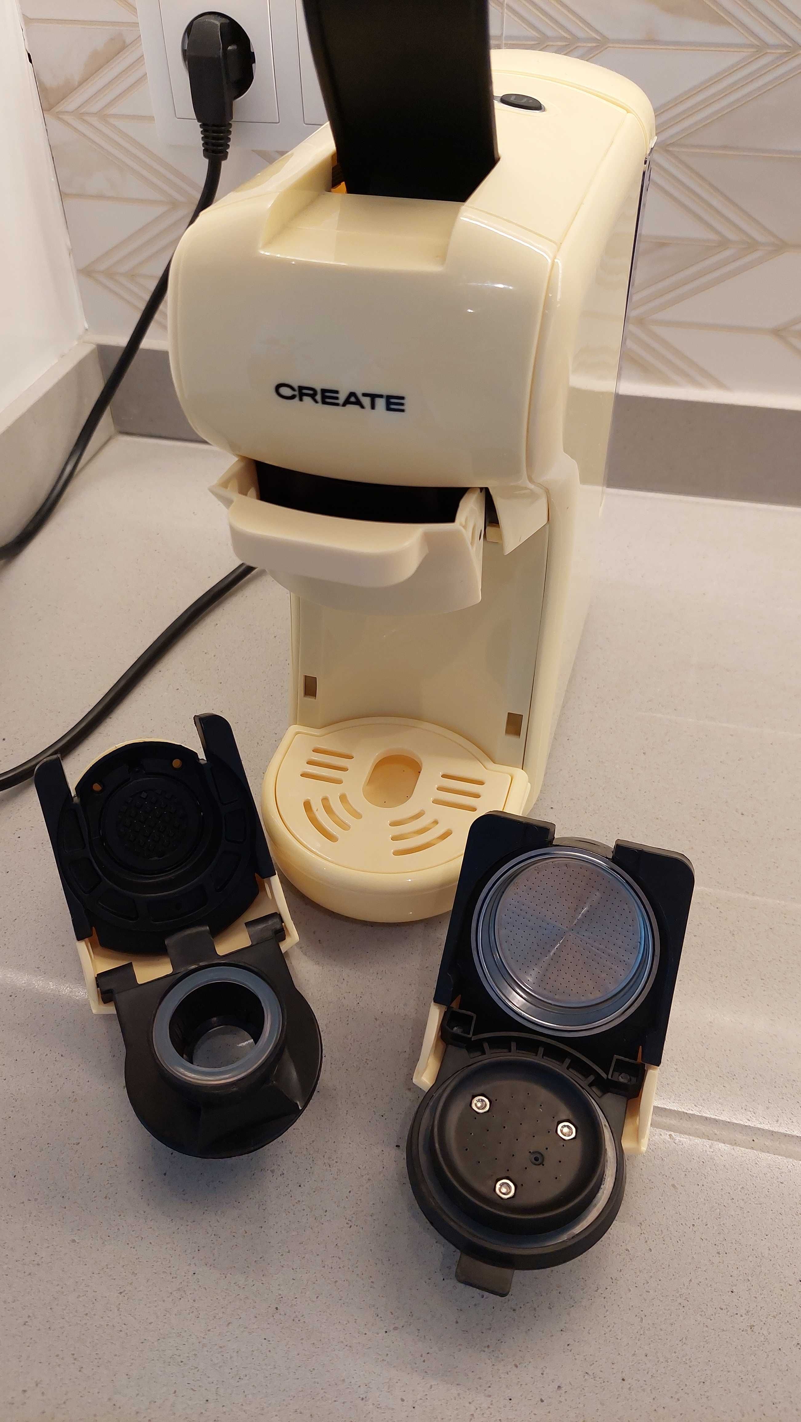 Máquina de café em cápsula e café moído - Create