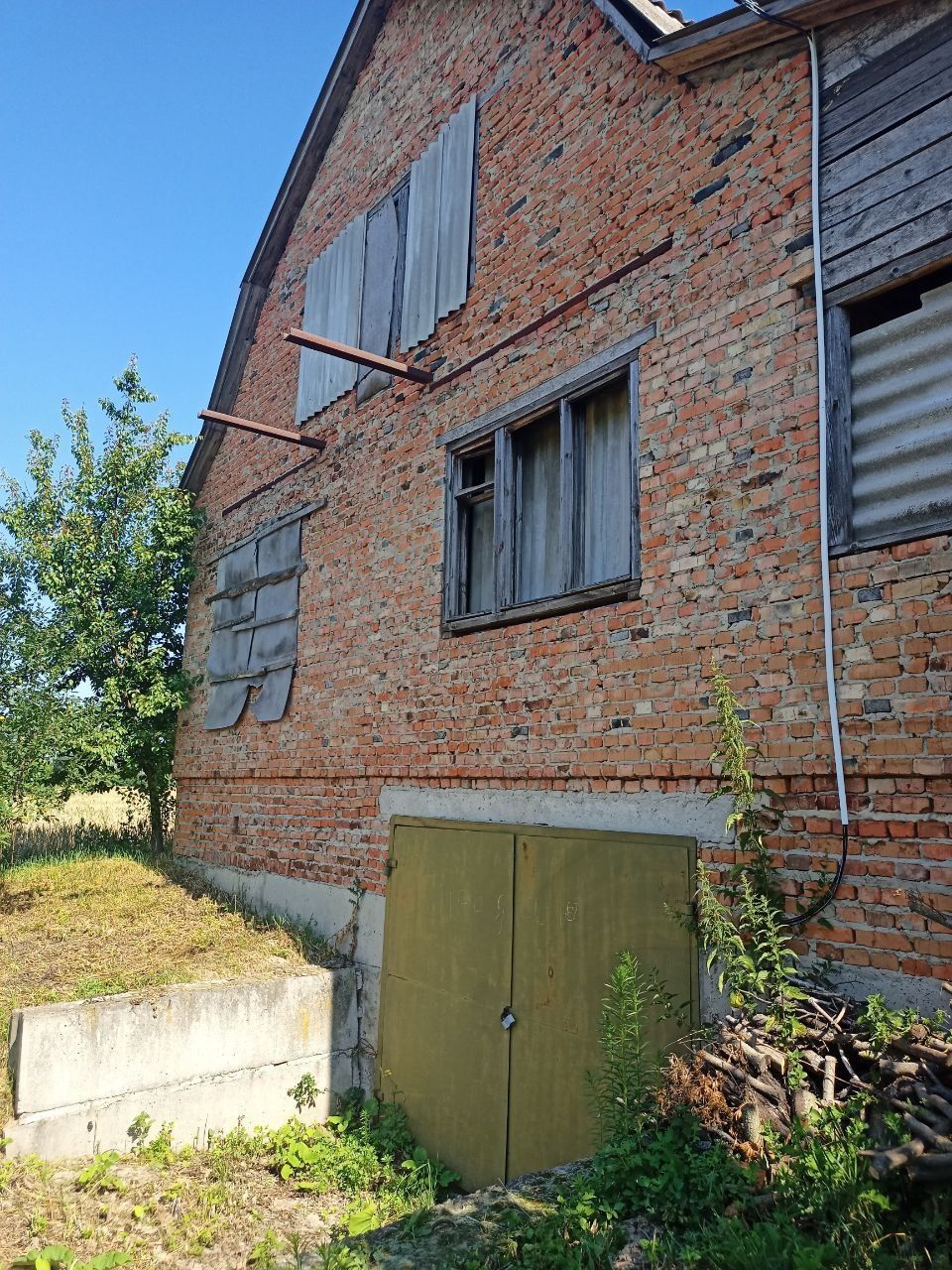 Продам недобудований будинок