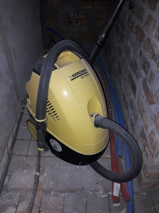 Пилосос Керхер kerсher DS5500 з мокрим фільтром