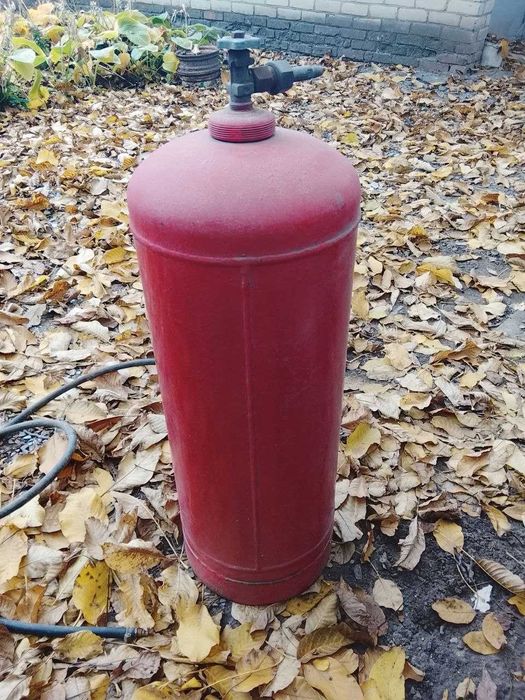 Баллон газовый переделанный под ресивер.