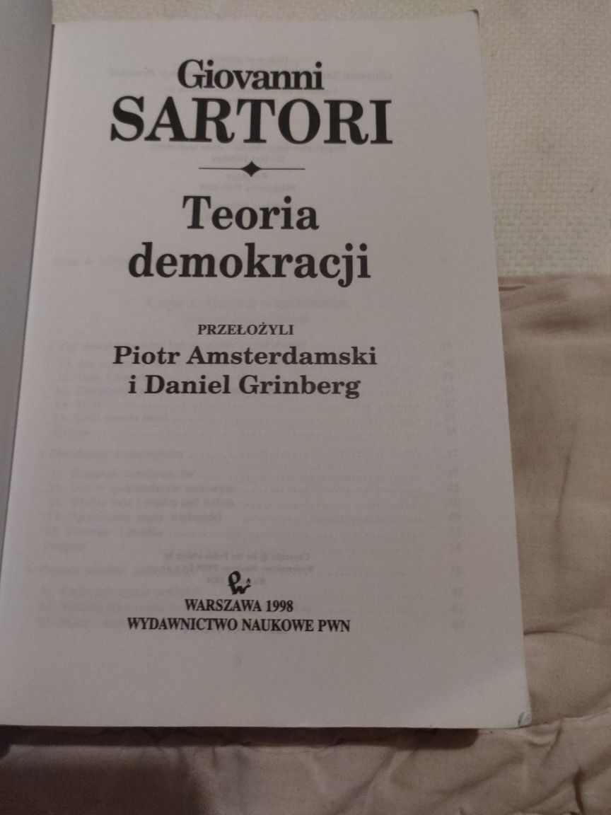 Teoria demokracji Giovani Sartori
