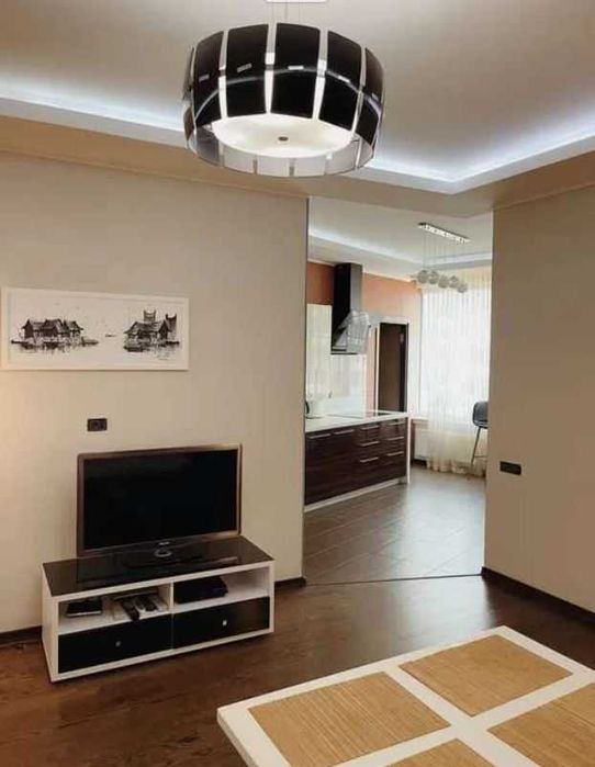 Редкий вариант! Квартира в" Белый Парус" Две спальни и Кухня Гостиная