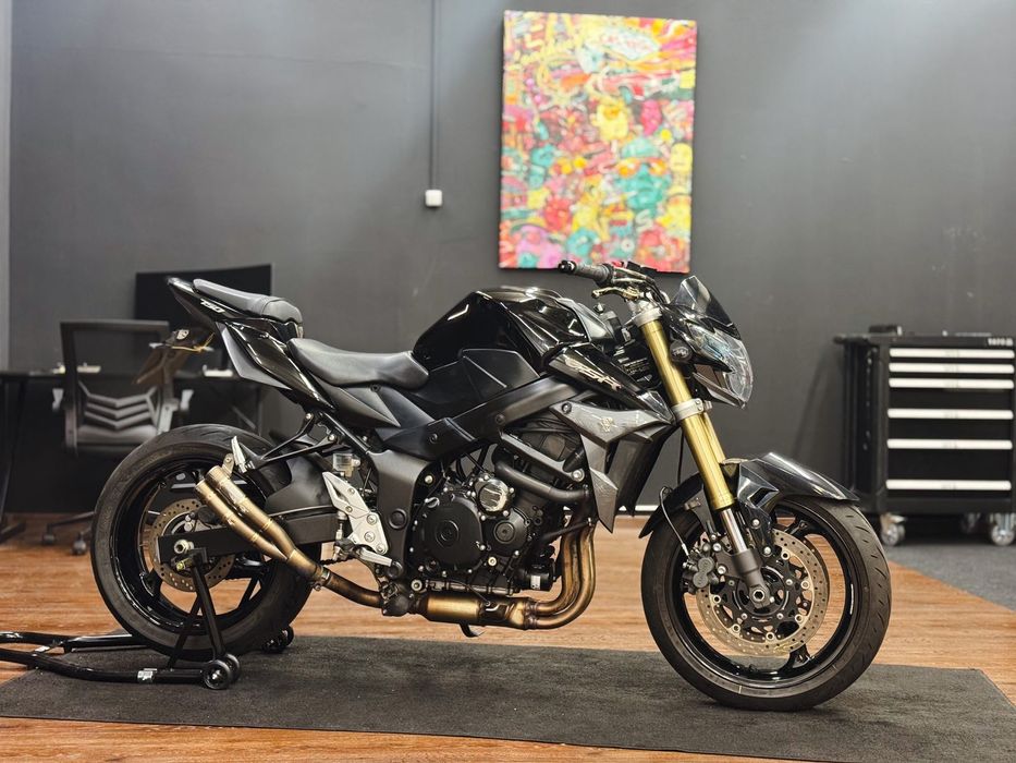 Suzuki GSR Suzuki GSR 750 | tytanowy MIVV