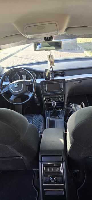 Skoda superb 2010