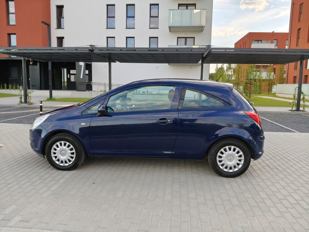 Opel Corsa 1.0 benzyna , zamiana, bardzo zadbana, klima