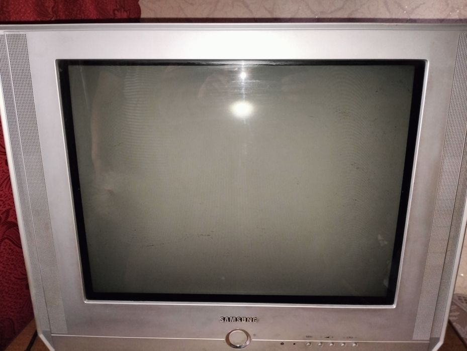 Телевізор самсунг