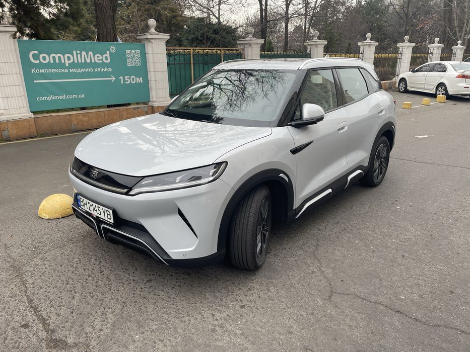 BYD YUAN UP TOP (ATTO 2) + Додатковий пакет опцій (лімітований випуск)