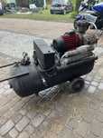 Kompresor 180L 3 cylindrowy