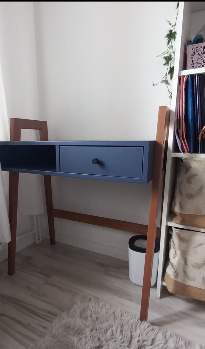 Sofa trzyosobowa