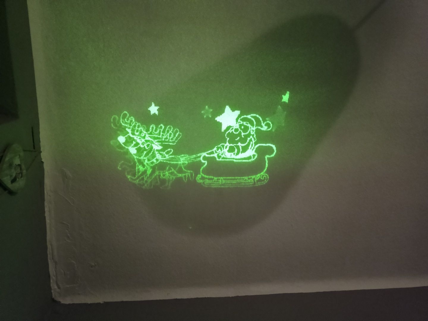 projektor LED z mikołajem świąteczny