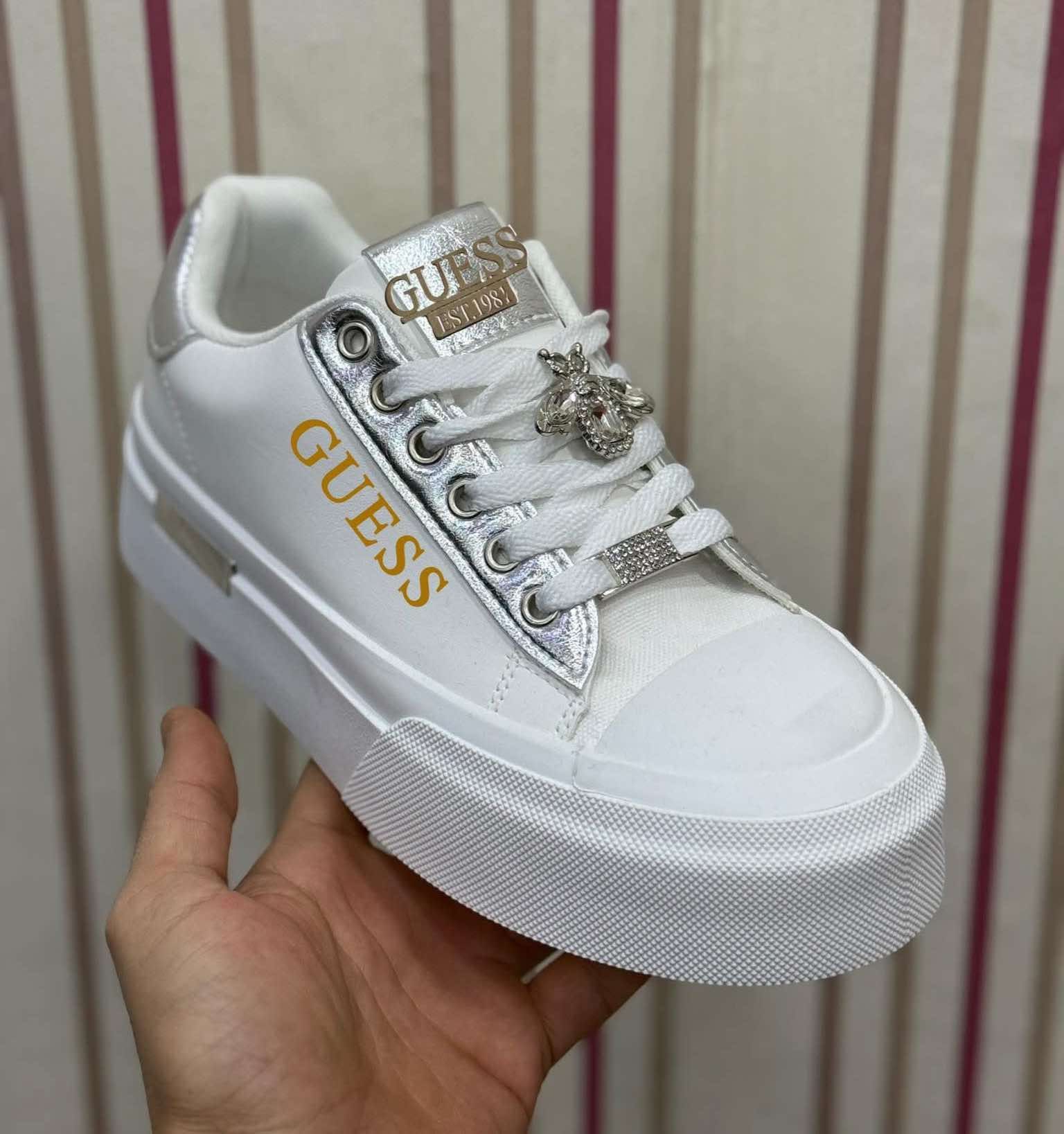Buty damskie guess