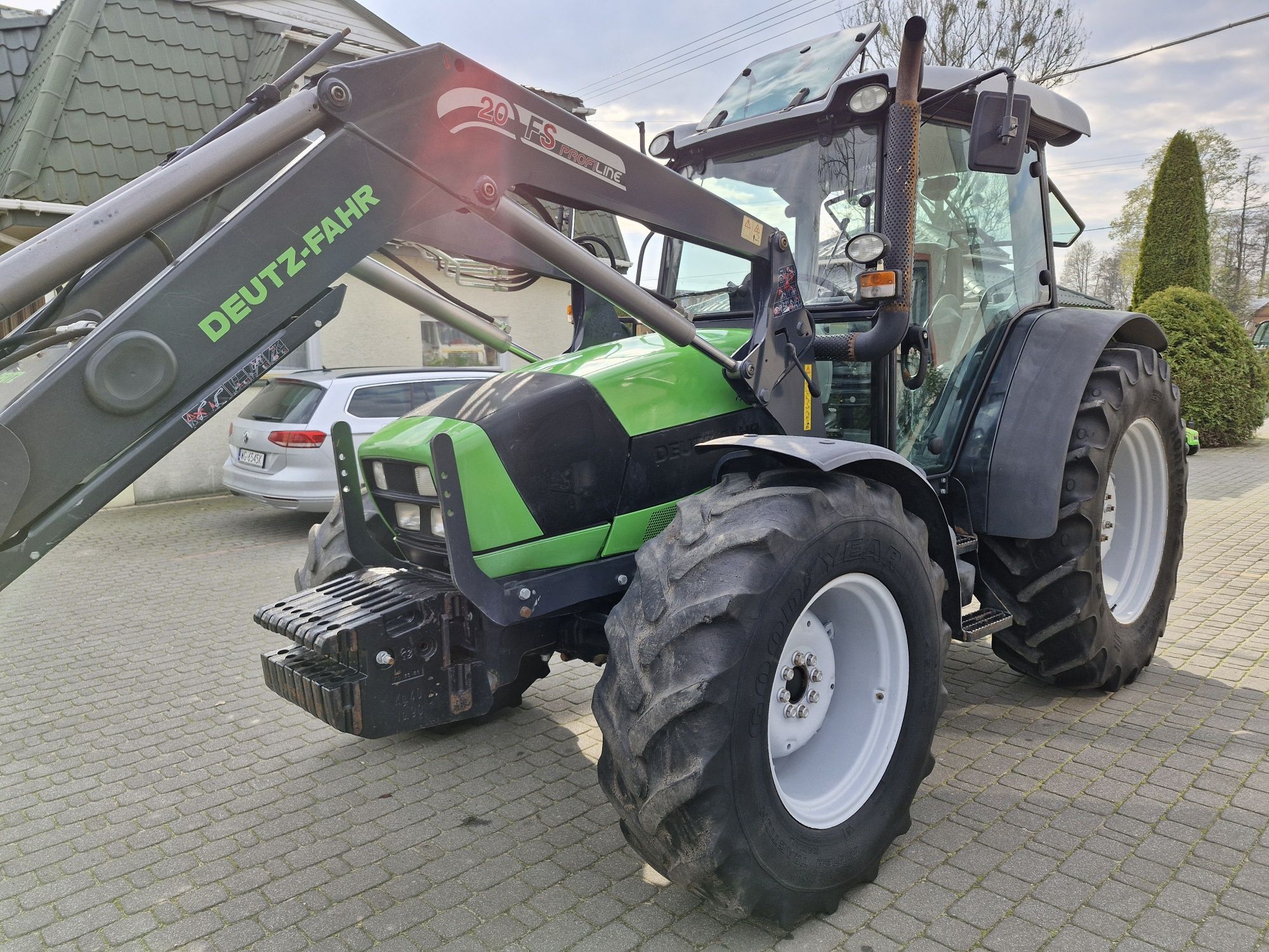 Ciągnik rolniczy Deutz Fahr Agrofarm K420, 2011 rok +Ładowacz ProfiLin