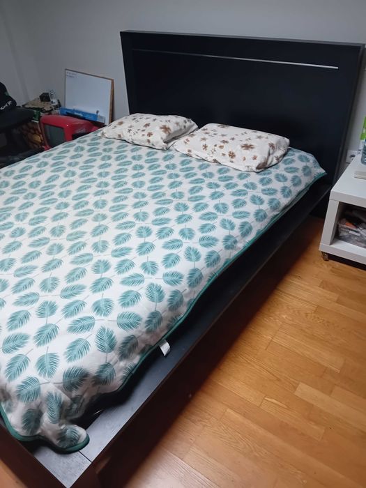 Cama de Casal com Colchão