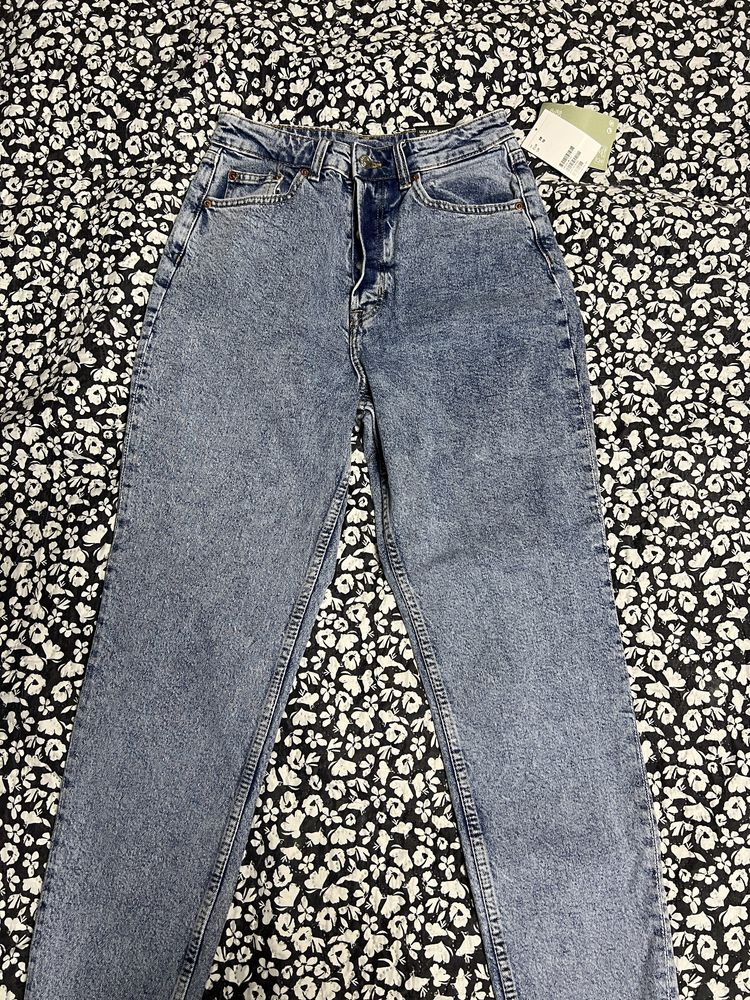 Джинси h&m нові 38 р Mom
