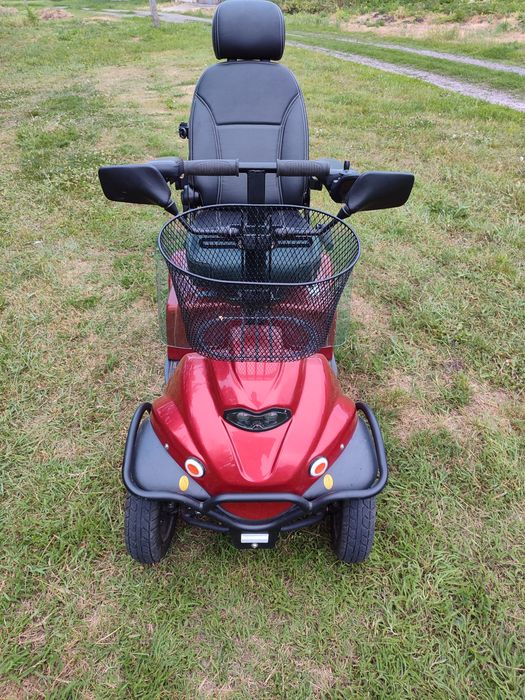 скутер для лиц с ограниченной мобильностью Mini Crosser X-Joy