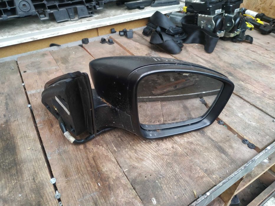 Зеркало R (USA) Jetta 11-18;