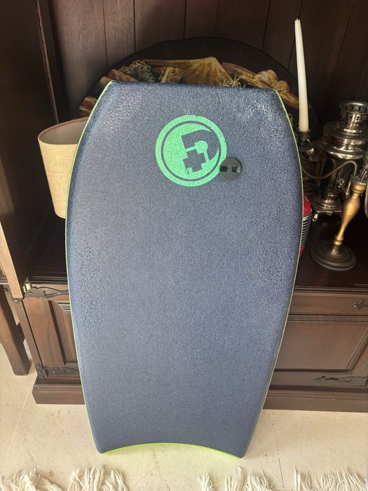 Prancha de bodyboard Pride Realest PP, tamanho 40”.