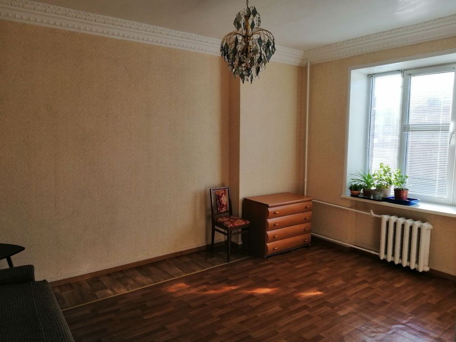 Сдаю 2квполнометражная .пр.Соборный/ост.Сталеваров/Мебель,техника