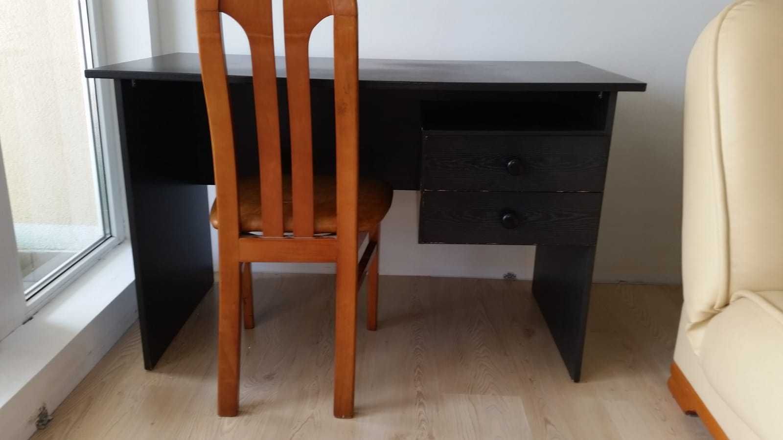 Biurko czarne ergonomiczne