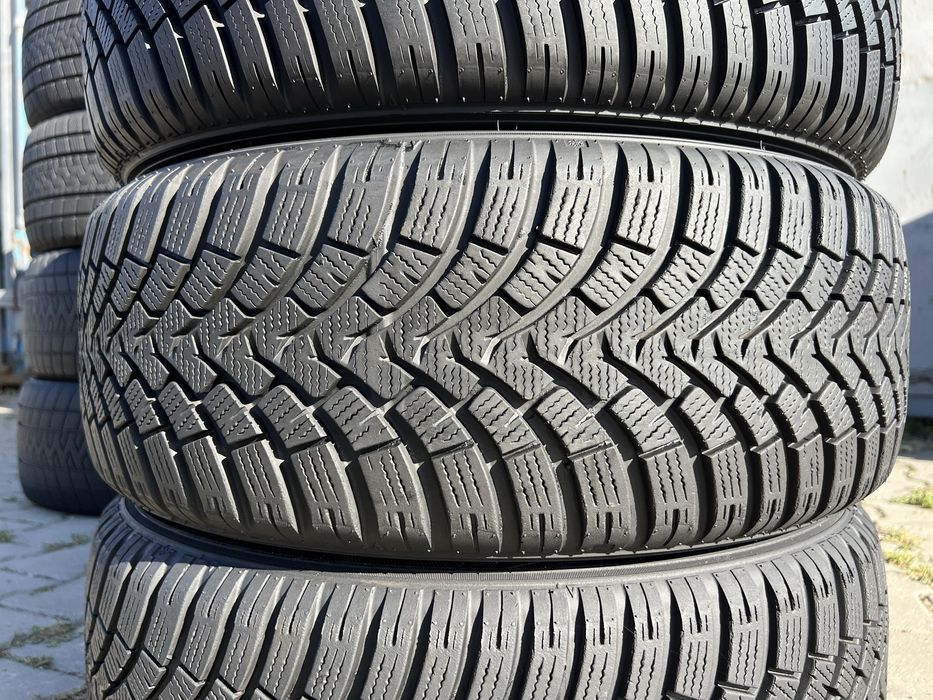 215/55 R17 Falken 4шт 2023рік 7.3мм-8.3мм Залишок протектора