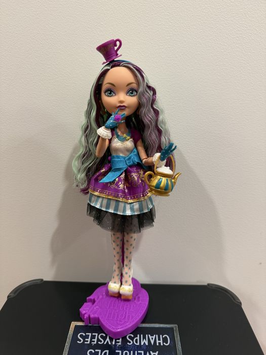 Лялька Меделін Хеттер Евер Афтер Хай Базова