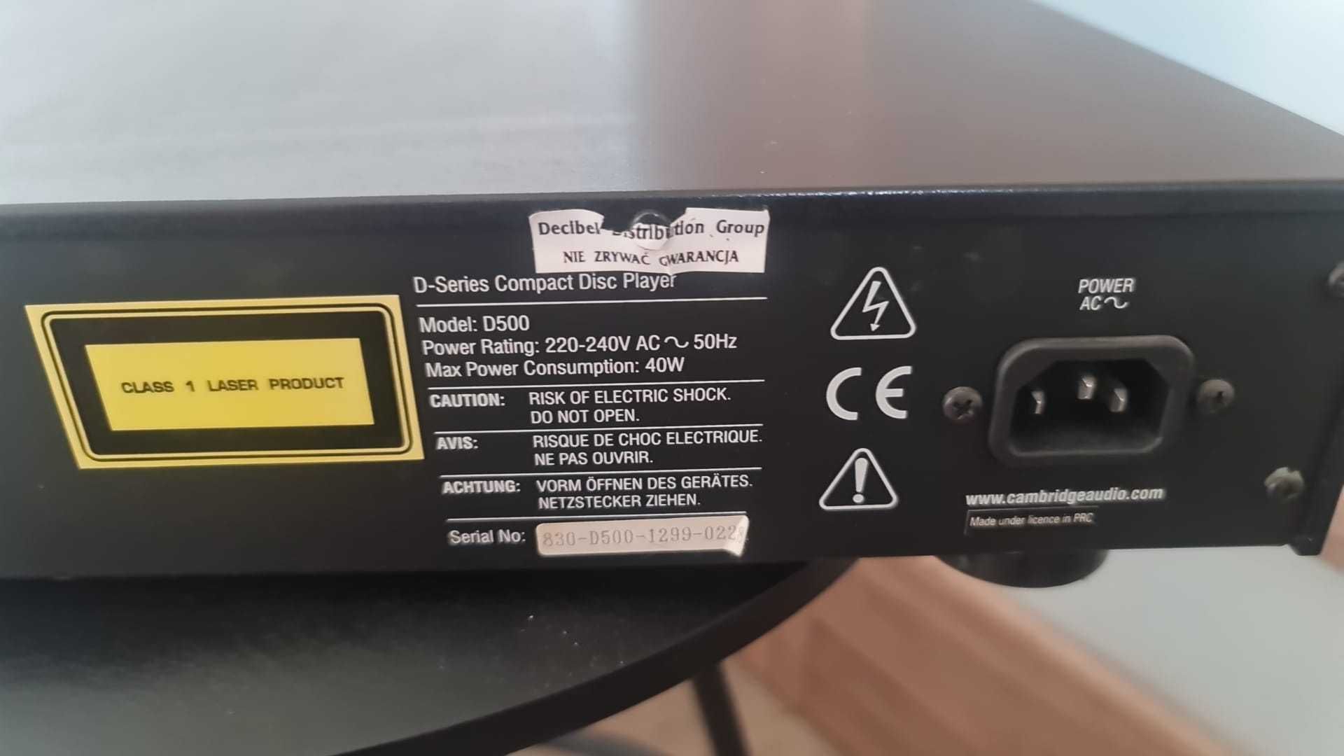 Odtwarzacz CD Cambridge Audio D500 czarny pilot