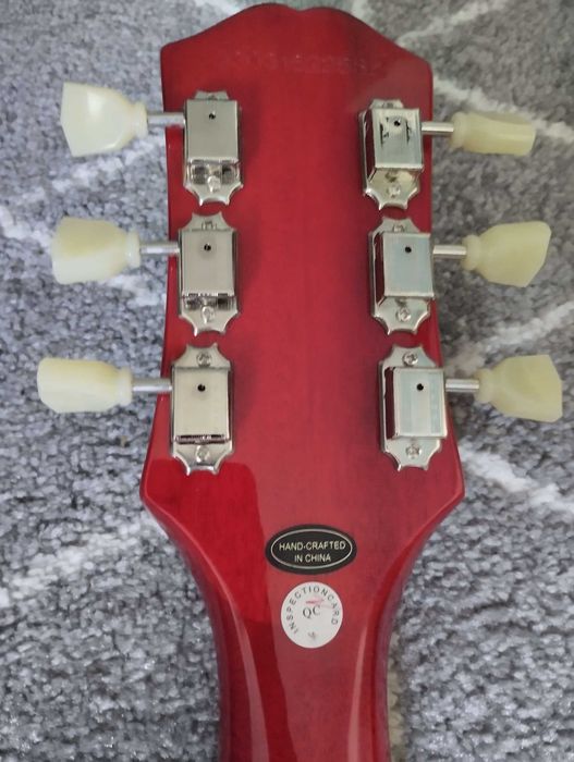 Epiphone SG z Maestro Vibrola