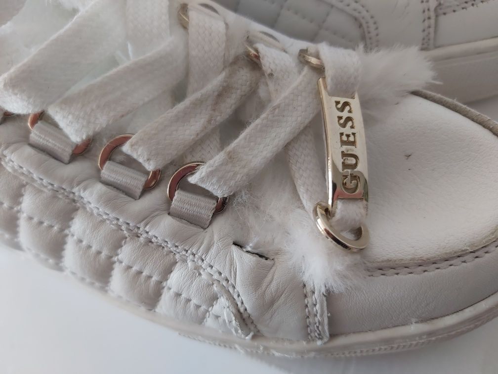 Sneakersy białe GUESS tenisówki 38 pakowane półbuty futerko