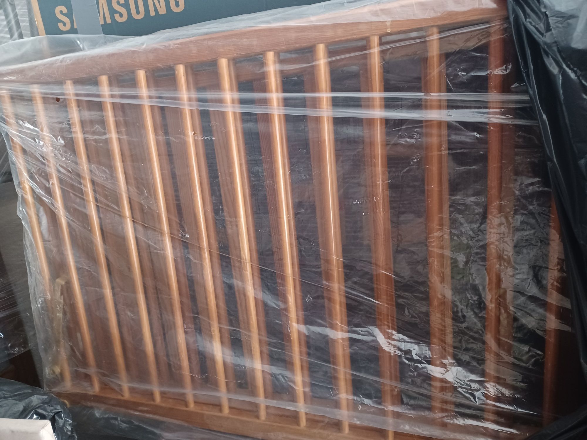 Cama de madeira bebe