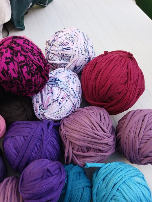 Novelos de trapíllho 4 k 500 gr para trabalhos manuais