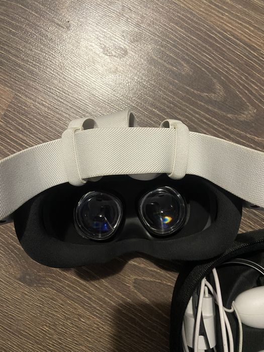 Продаються очки віртуальної реальності meta quest 3s 256gb, стан ідеал
