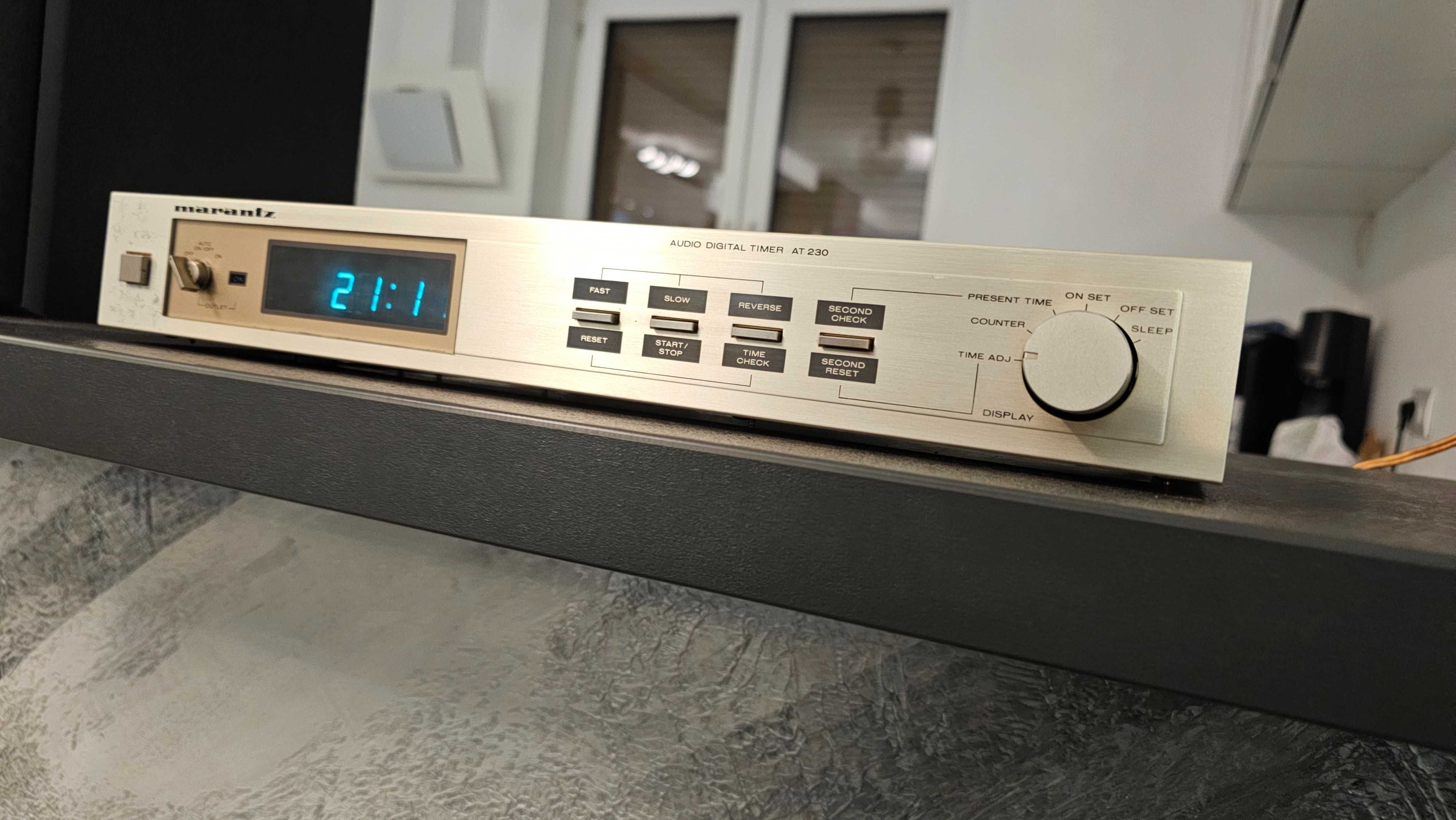 MARANTZ AT-230 Timer w kolorze szampańskim Made in Japan