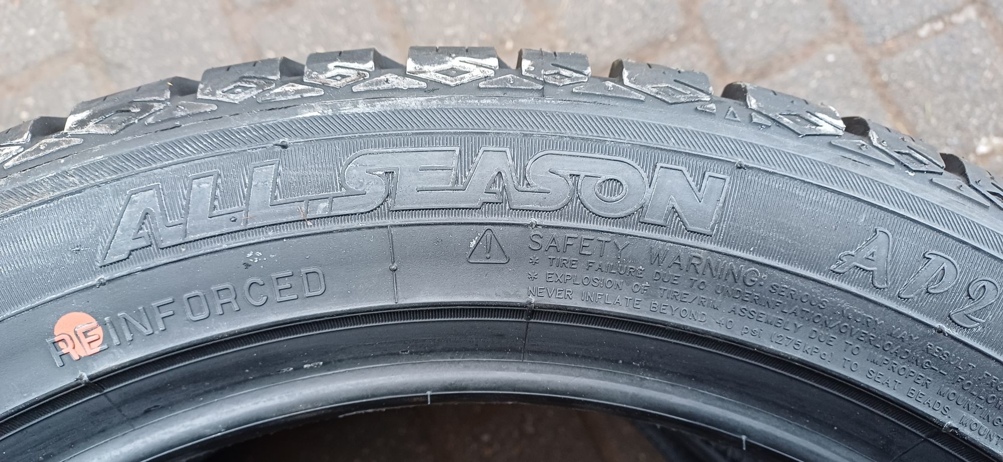 215/50R17 95V MAXXIS , dwie nie używane opony wielosezonowe.