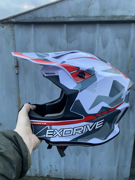 Продам шлем Exdrive