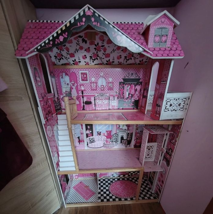 Drewniany duży domek dla lalek barbie