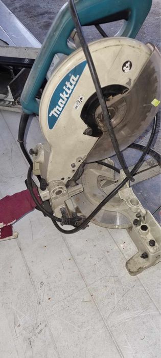 Piła tarczowa, ukośnica, Makita