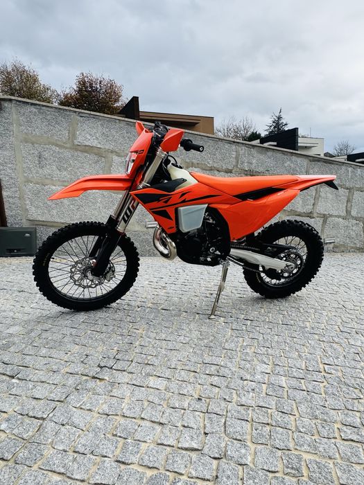 KTM 300 exc 2025 - NOVA