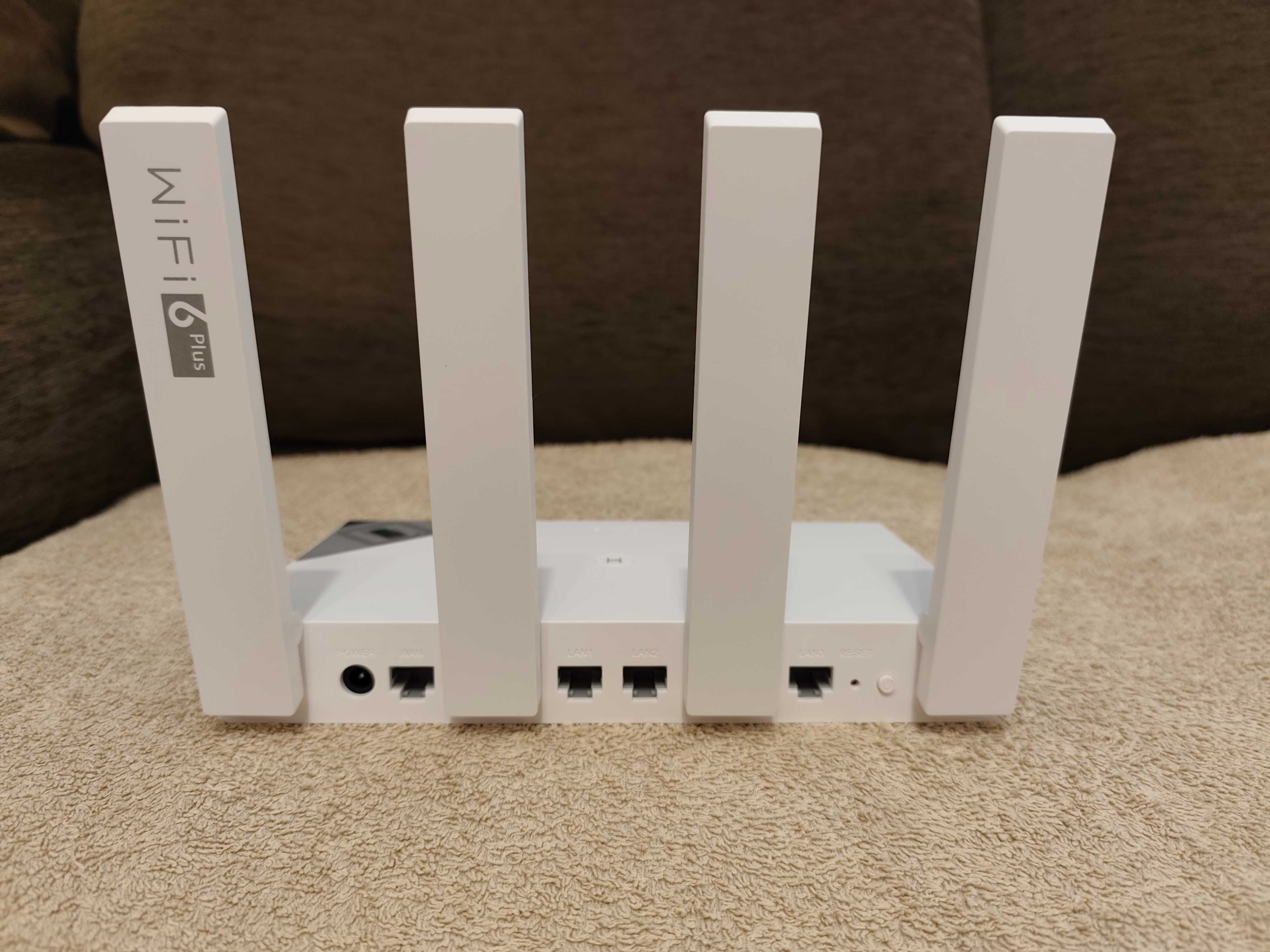 HUAWEI WIFI AX3 Quad-core 1.4GHz CPU - WI-FI 6 Plus 3000Mbps