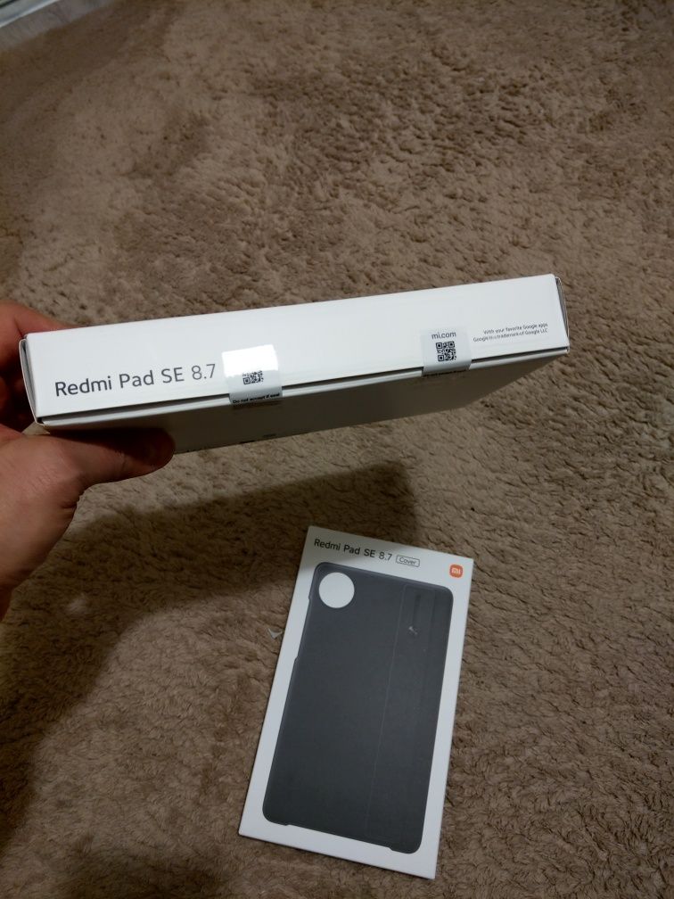 Xiaomi Redmi Pad Se 8.7 4/64 plus oryginalne etui plus karta pamięci